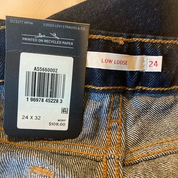 Levi’s Low Loose NWT dark wash cotton Blue Jeans size 24/32 - Picture 6 of 8